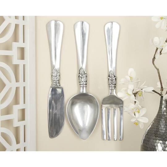 23" Silver Aluminum Traditional Wall Décor Set, 3ct.